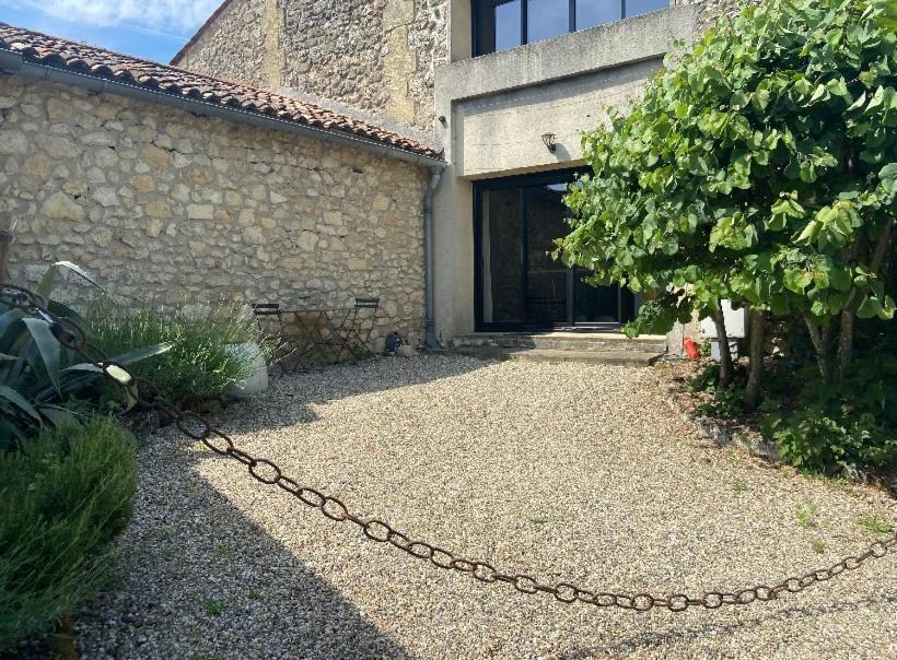 Le Clos Du Mesnil, Logement Totalement Independant Le Tourne Εξωτερικό φωτογραφία